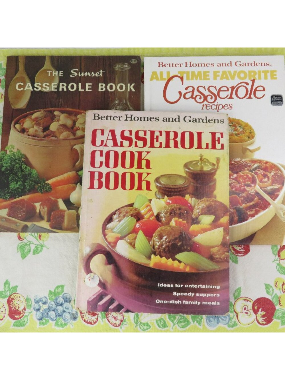 Lot of 3 Casserole Cookbooks Vintage Sunset and Better Homes Gardens Favorites